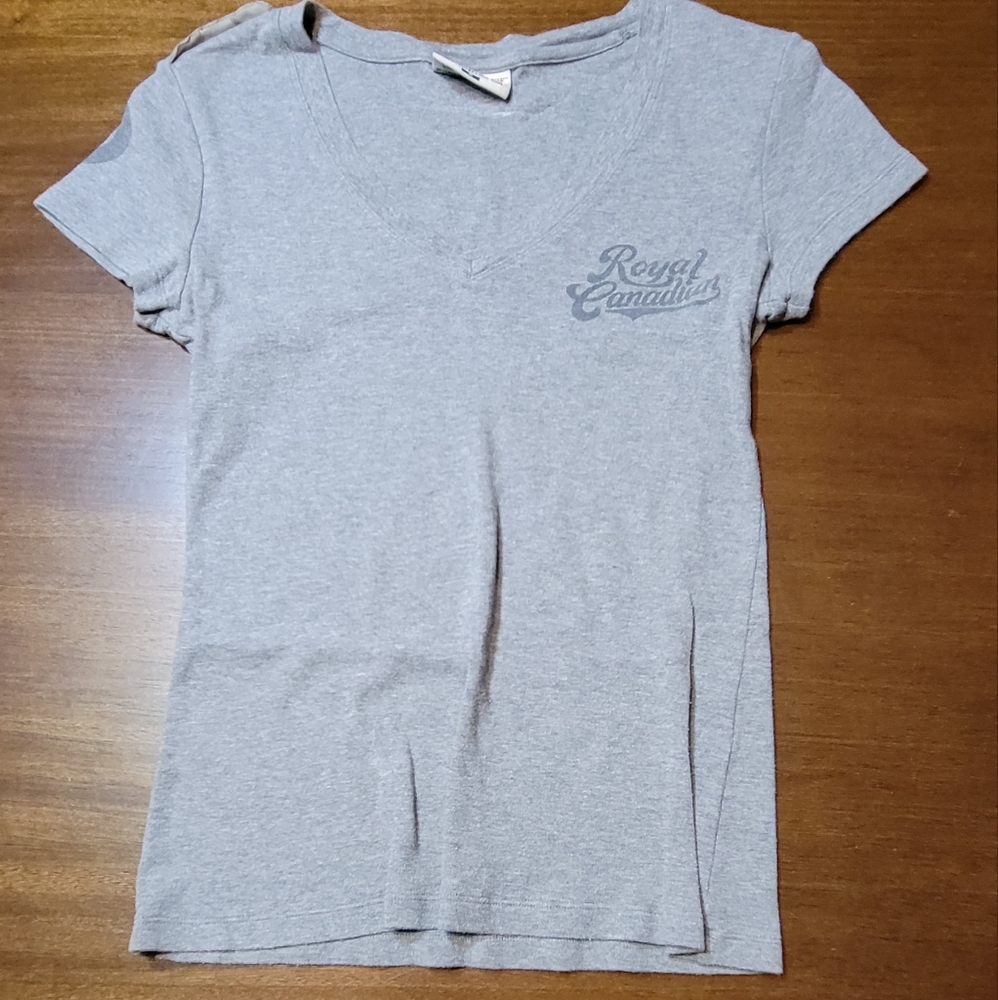 Red Canoe Royal Canadian Tee NWOT